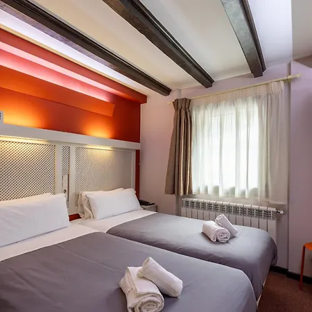 Hotel Micolau 2*