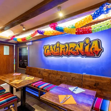 Micolau Hotel 2*